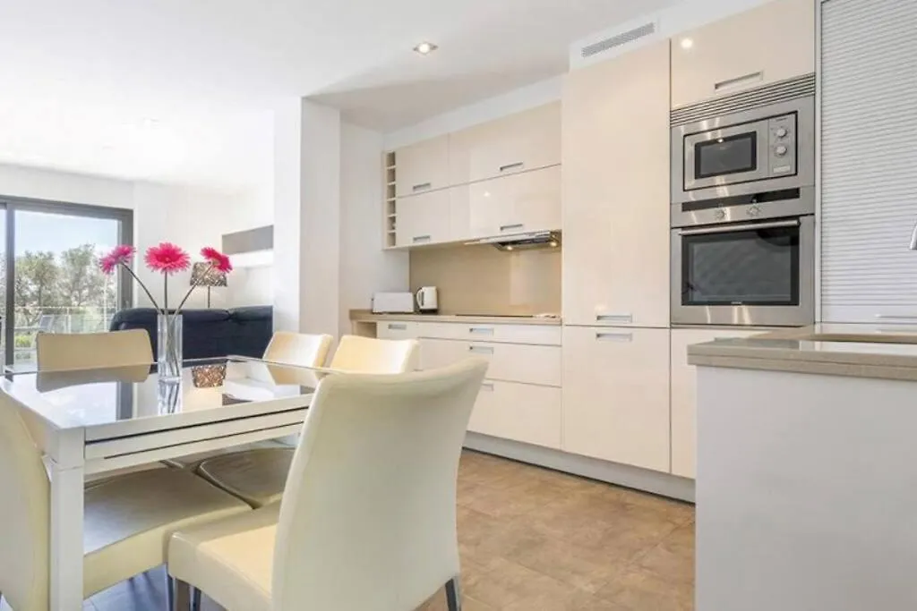 Bergantin Apartment ポルト・ダ・ポリェンサ